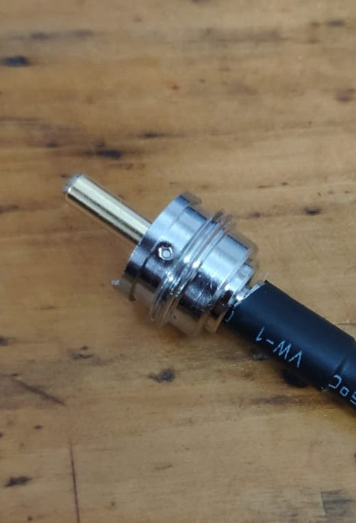 Antena FlowerPot VHF-UHF para radioaficionados en Buenos Aires Radio Club.