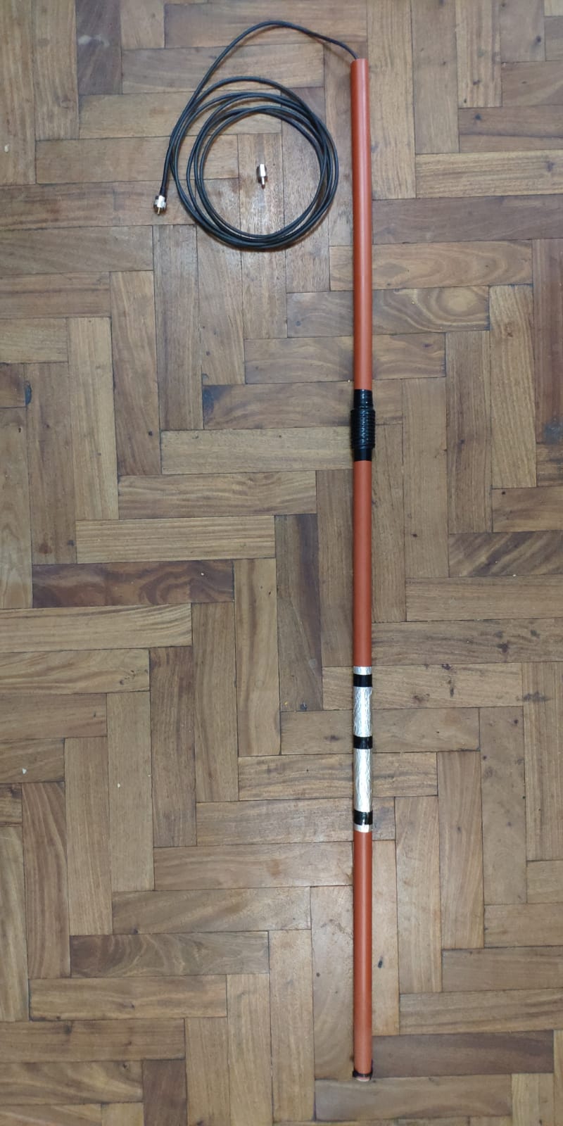 Antena FlowerPot VHF-UHF para radioaficionados en Buenos Aires Radio Club.